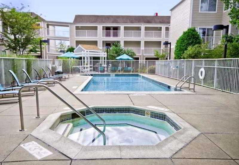 Residence Inn Boston Tewksbury/Andover Bagian luar foto